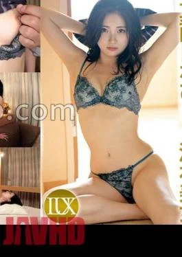259LUXU-1774 Luxury TV 1760 A Neat and Clean Black Woman Who Works At A Securities