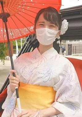 FC2PPV-2142377 Asakusa date with Mr. Kiuchi in a yukata, riding a rickshaw and scooping goldfish