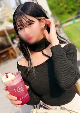 FC2PPV-4484219 A 20 year old fair-skinned slender model with the same sex appeal as Mitsuru