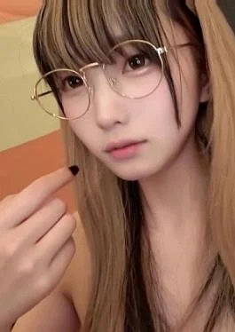 FC2PPV-4615888 Full face A real idol with a glasses-like style that will surely make you