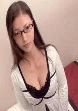 FC2PPV-4754045 God Episode – Continuous Creampie B Cup Chopping Board Small Breasts, 30s Housewife, 28