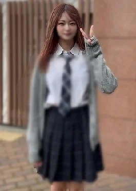 Pupufu-4679410 Shi Ice Currency 18 Years Old and Hass An Outstanding Aura and A Divine