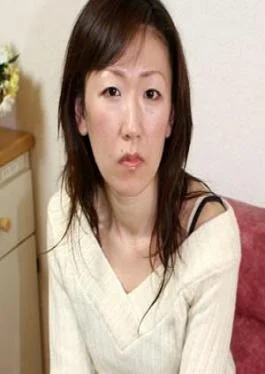 WIFE-040 Wives With Issues Wanted, Um… I’m A Married Woman, Is That Alright… JULIA.
