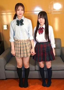 FC2PPV-4974225 Uncensored 1st Edition, Threesome with 2 Beauties: Slender Beauty Tashiro-chan and 143 cm Neat