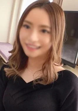 FC2PPV-4993537 A beautiful hairdresser who loves sex so much she could be mistaken for a